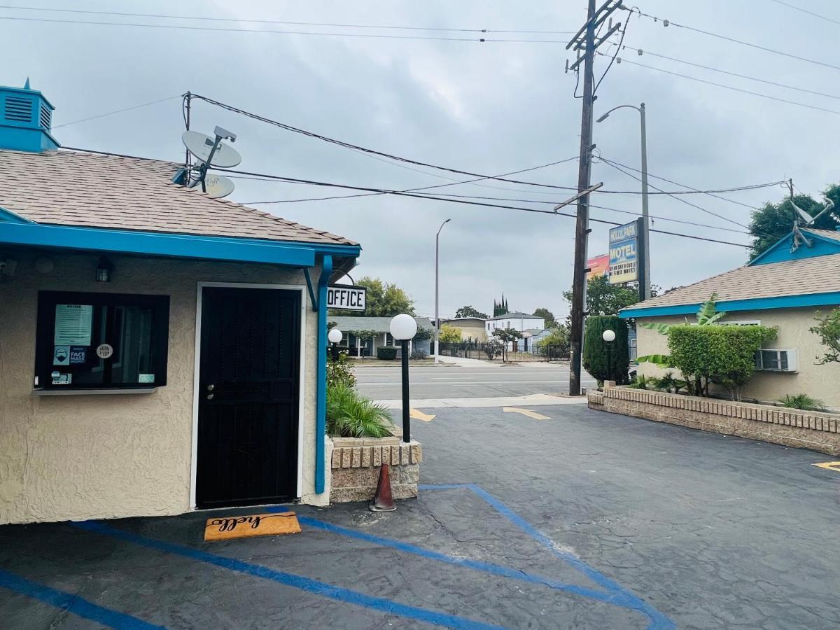 Holly Park Motel Near Lax Lennox Екстериор снимка